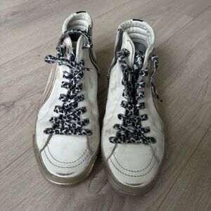 Golden goose sneaker - size 9 - good condition